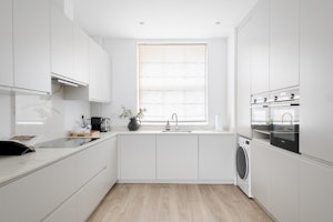 Knightsbridge Serenity image 12