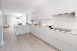 Knightsbridge Serenity image 9