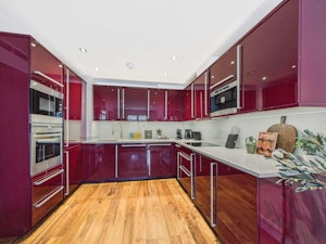 Westminster Elegance image 9