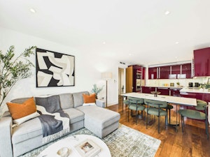 Westminster Elegance image 1