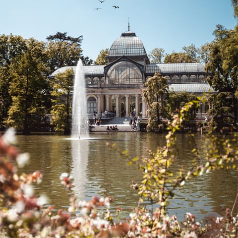 Spend the afternoon in the pretty Retiro Park, a twenty-minute stroll from this home