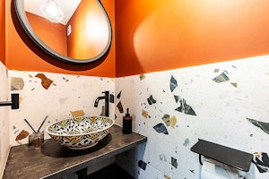 Noble Dwelling image 4
