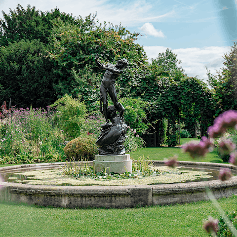 Spend an afternoon exploring the lush lawns of Regent's Park, twenty minutes away