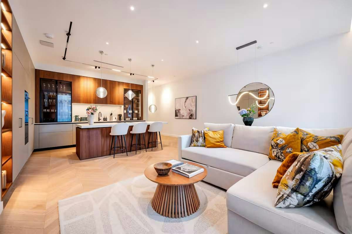 Grand Urban View