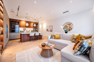 Grand Urban View image 1