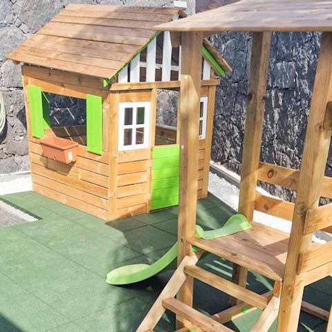 Keep the kids entertained at the garden's mini playground