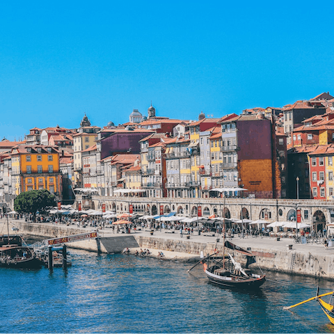 Experience the artistic beauty and cultural depth of Porto 