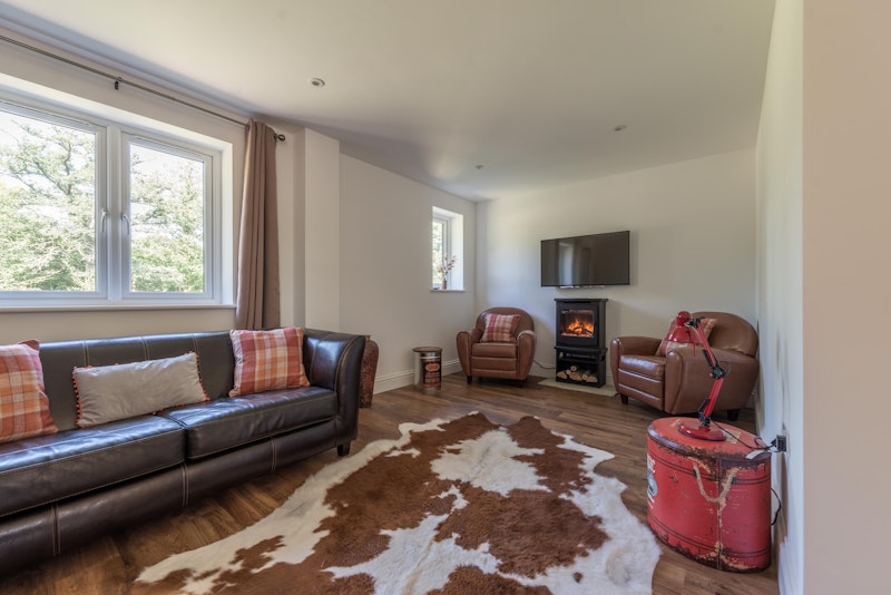 Red Hart Lodge main image
