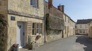 Painswick Charm image 7