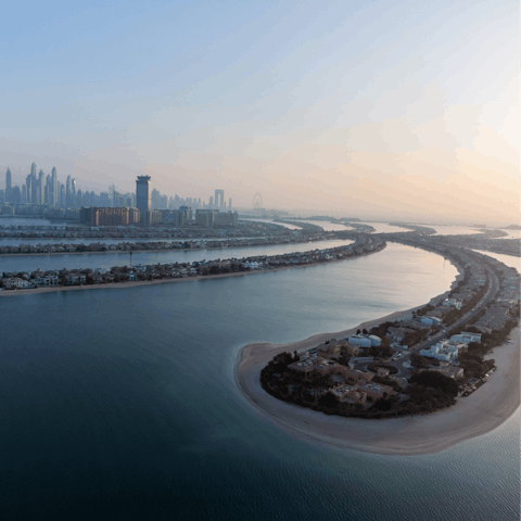 Explore the Palm Jumeirah island, where a panorama awaits at The View