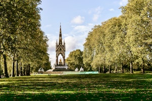 Mayfair Splendour image 11