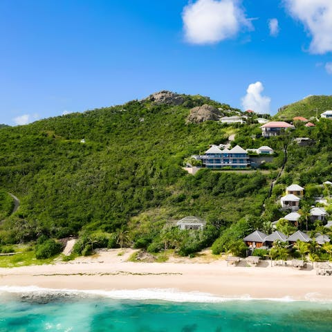 Experience the beauty of the Caribbean from St. Barth’s