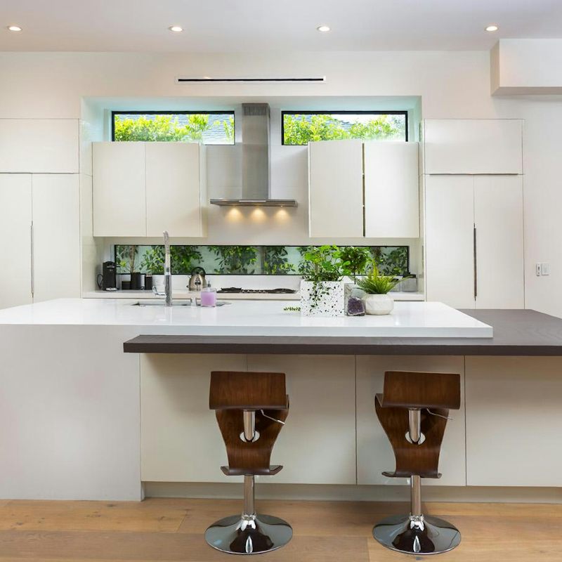 Let your culinary skills run wild in the sleek gourmet kitchen