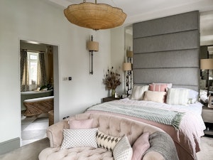 Hammersmith Hideaway image 14
