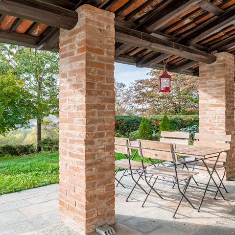 Enjoy an Italian coffee on the terrace after a hike in the surrounding parkland