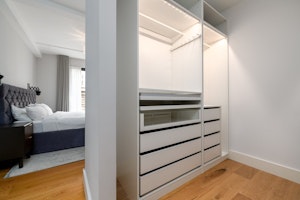 Stoke Newington Retreat image 10