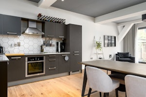 Stoke Newington Retreat image 3