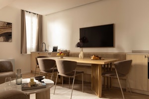 Urban Atmosphere image 12