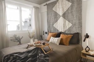 Velvet & Blush image 13