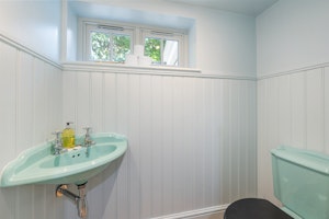 Crescent Elegance image 11