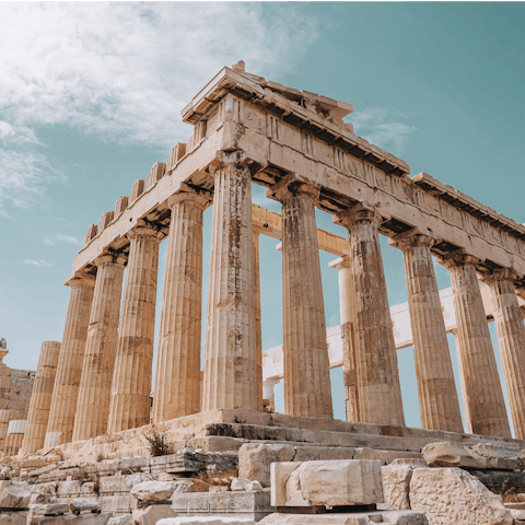 Visit the Acropolis – reachable in just eleven minutes by car