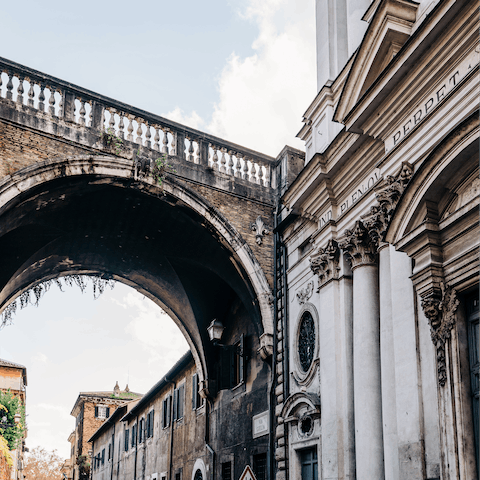 Set off on a Sunday passeggiata along Via Giulia – this charming Roman street is lined with beautiful churches, renaissance palazzi and upmarket boutiques