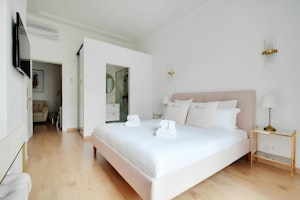 Baroque Elegance image 14