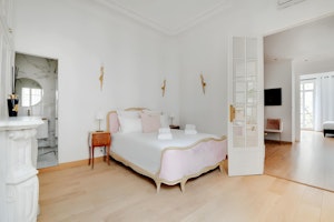 Baroque Elegance image 8