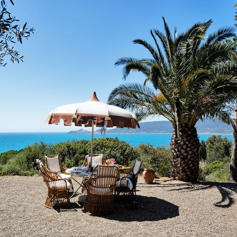 Eat in the open air with views of the sea