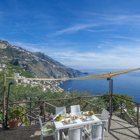 Grill up the local catch and dine alfresco under the sail shade