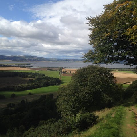 Stay in the heart of the picturesque Kinross countryside 