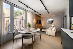 Mews & Mayfair image 14