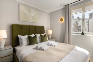 Mews & Mayfair image 9