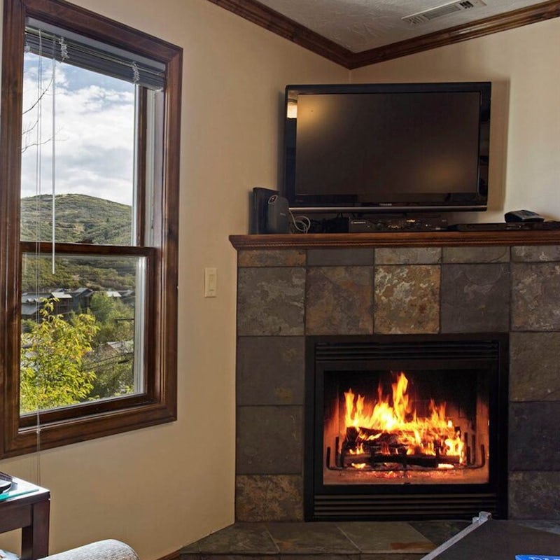 Listen to the crackling sounds of the fireplace