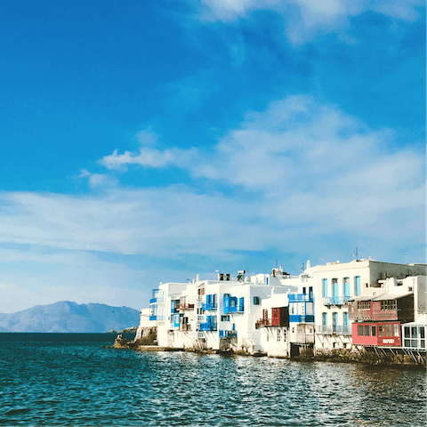 Explore the gorgeous coastline of Mykonos, right on your doorstep