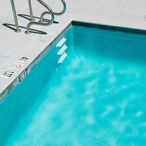 Cool off with a refreshing dip in the shared pool, or work up a sweat in the shared gym