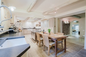 French Oasis image 7