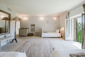French Oasis image 2