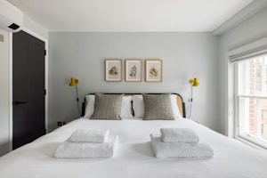 Piccadilly Place image 9