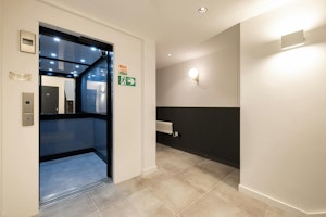Piccadilly Place image 5