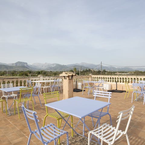 Enjoy horizon views of the Serra de Tramuntana from the roof terrace
