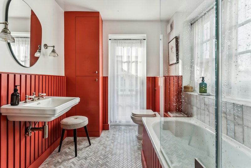 Barnes Beauty additional image