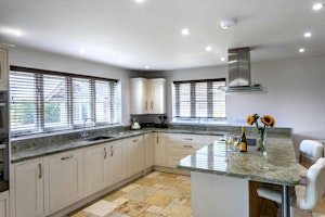 Seend Serenade image 14