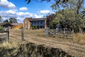 Seend Serenade image 11