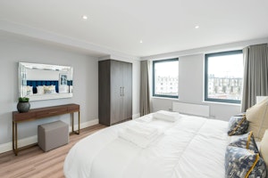 Royal Kensington image 8