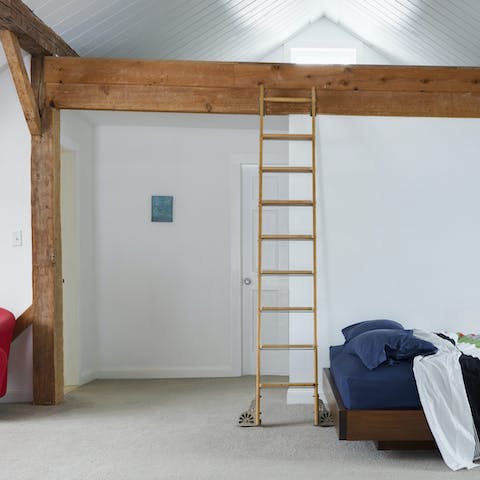 Sleep barn style in the secret mezzanine