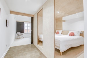 Woodside Townhouse image 10