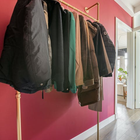 Take advantage of the plentiful storage space for your clothes and luggage