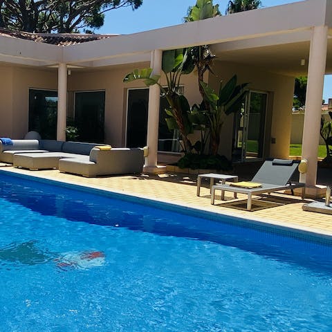 Cool off with dip in that fabulous pool before drying off on the loungers