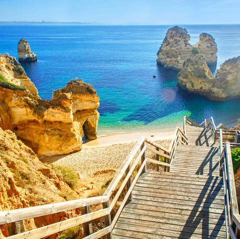 Fall in love with the amazing beaches of the Algarve